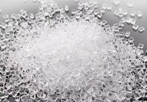 PC耐力板的競品有哪些？